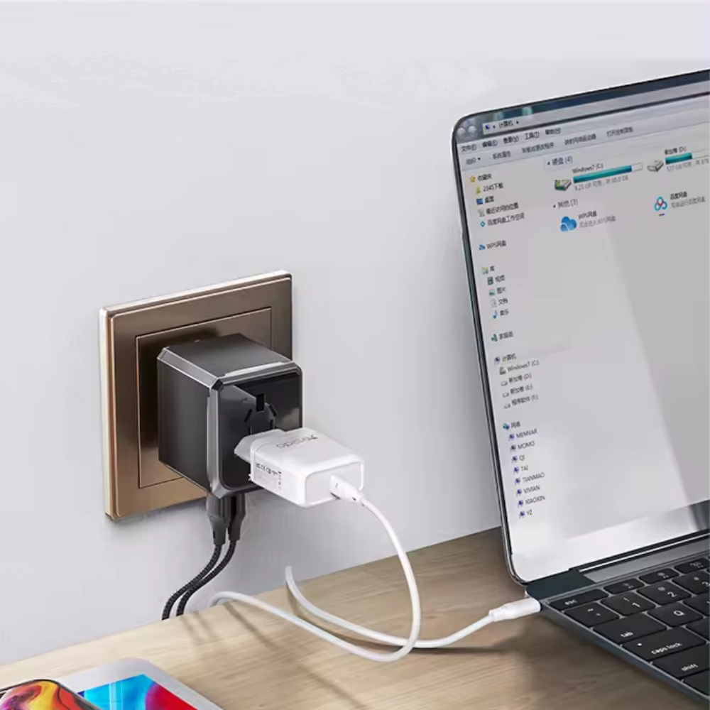 Adaptateur secteur universel avec 4 USB – Compatibilité mondiale – Yesido Noir - Vue 4