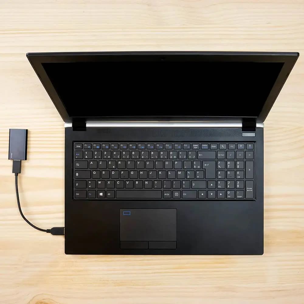 Disque Dur Externe PNY Elite USB 3.1 Gen1 Portable SSD 960 Go Gris Foncé - Vue 2