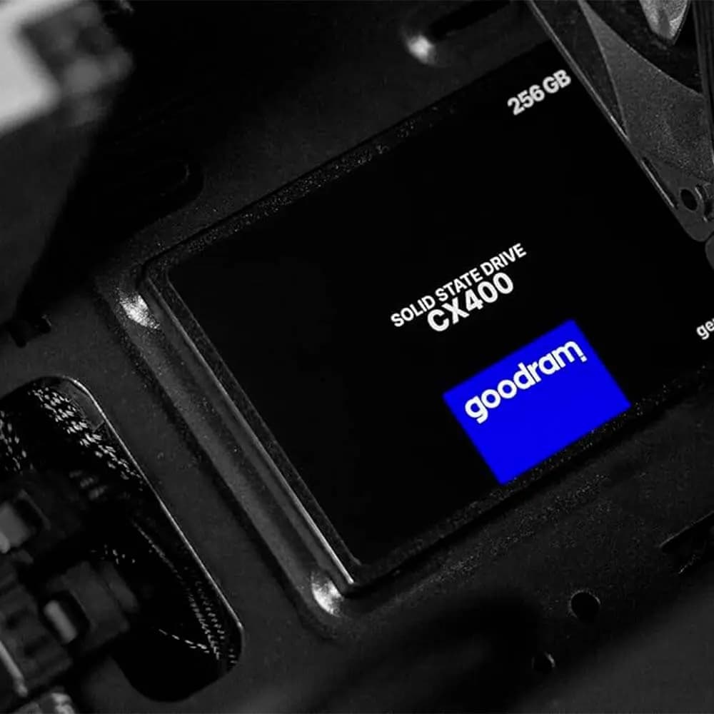 Disque Dur SSD Goodram SATA III 2,5″ 256 Go - Vue 2