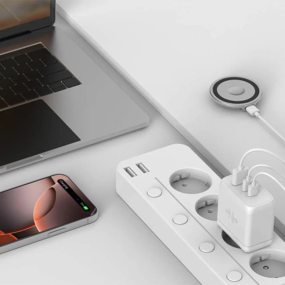 Chargeur secteur GaN 65W 3 ports (2× USB-C + USB-A) – CONNECT Blanc - Vue 36