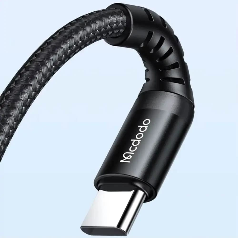 Câble Data USB-C vers USB-C Mcdodo 60W (1m) Noir - Vue 4