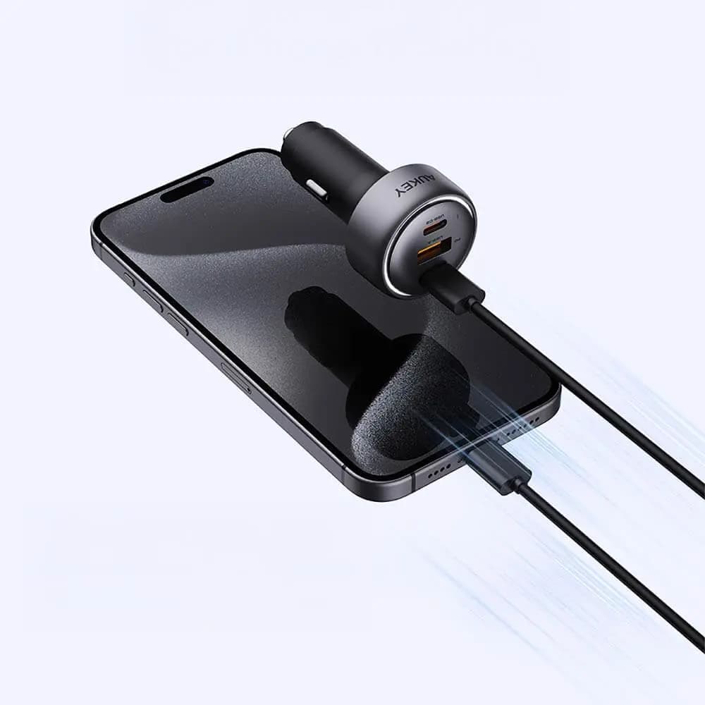 Chargeur allume-cigare Aukey 66W avec double USB-C et USB-A - Noir - Vue 13