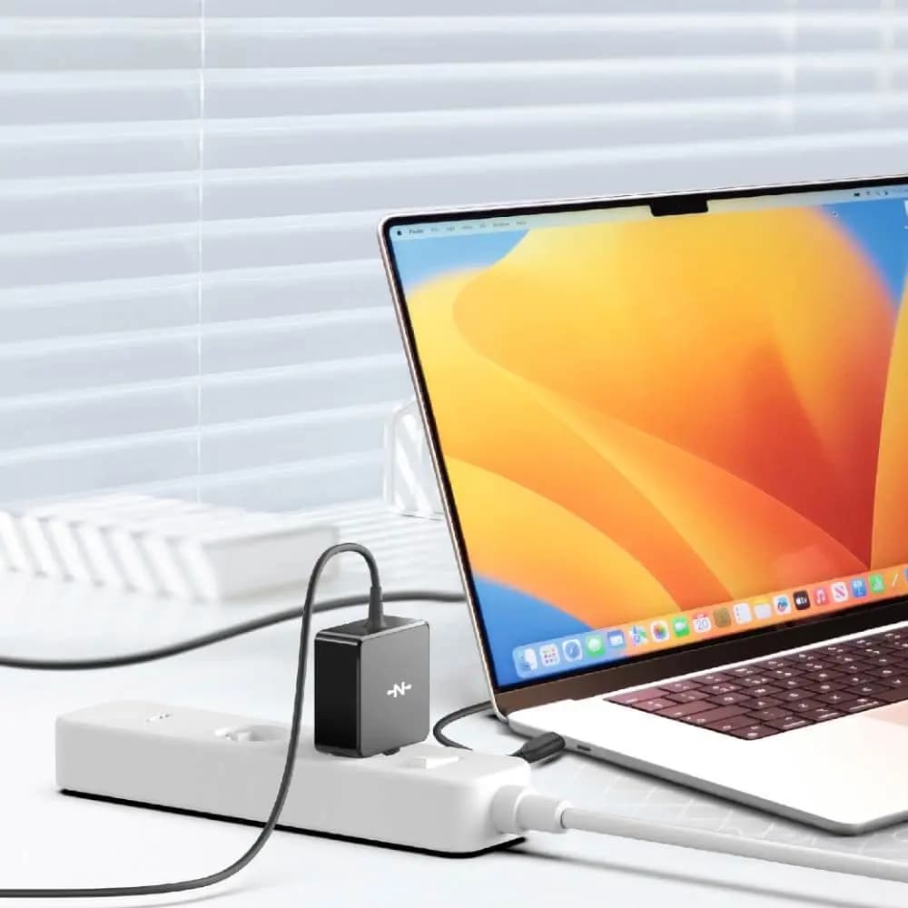 Chargeur PC USB-C 65W avec câble 1.8m – CONNECT Noir - Vue 6