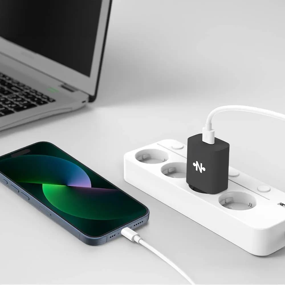 Chargeur secteur USB-A 18W – CONNECT Noir - Vue 2