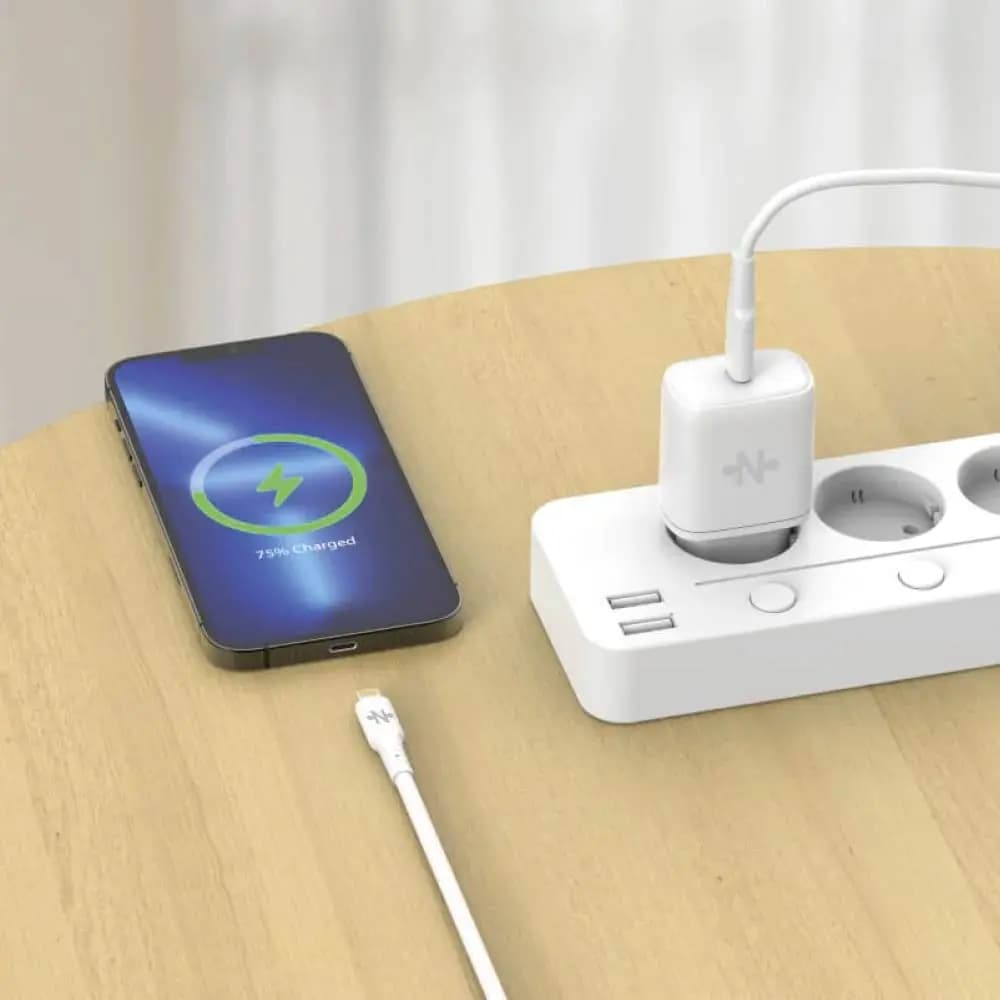 Chargeur secteur USB-C 25W charge rapide + câble Lightning (1m) – CONNECT Blanc - Vue 2