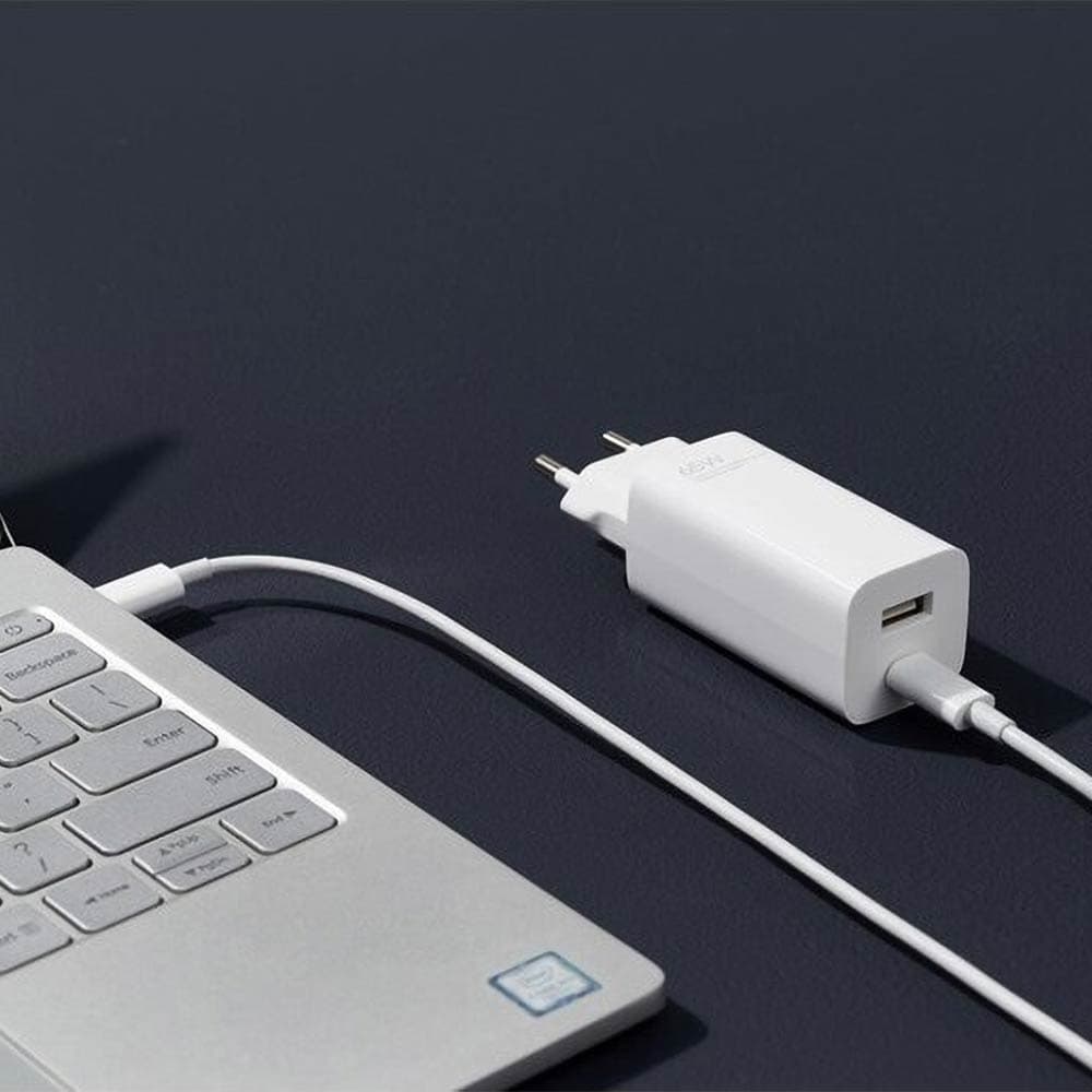 Chargeur Secteur GaN Xiaomi Mi Travel Charger (USB + Type-C avec Câble Type-C) Charge Rapide 65W Blanc