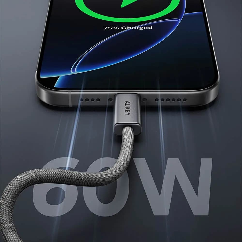 Câble Aukey USB-C vers USB-C 60W en nylon tressé (1.8m) - Gris